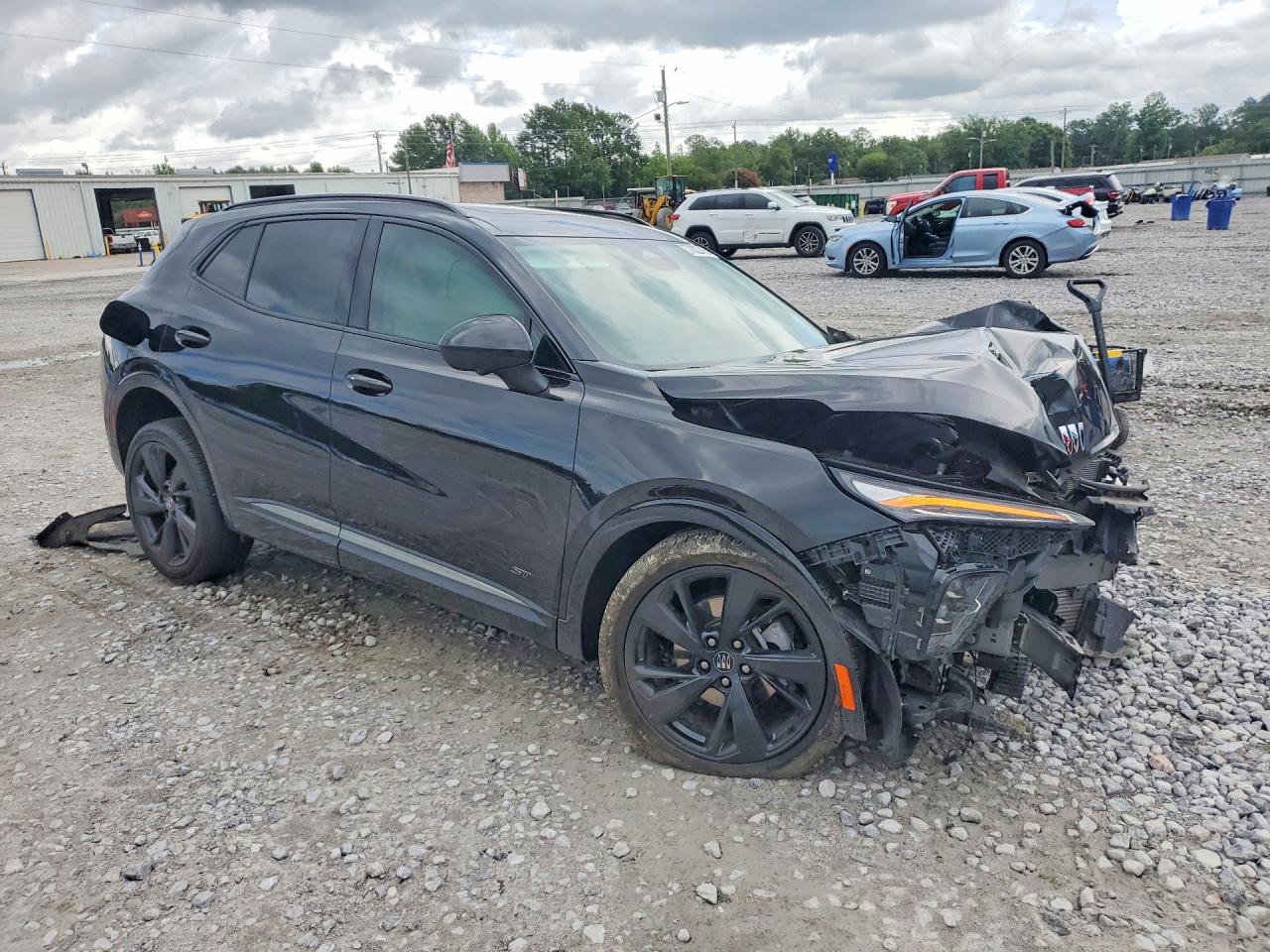LRBFZLE49SD017371 · 2025 BUICK ENVISION · 4/14