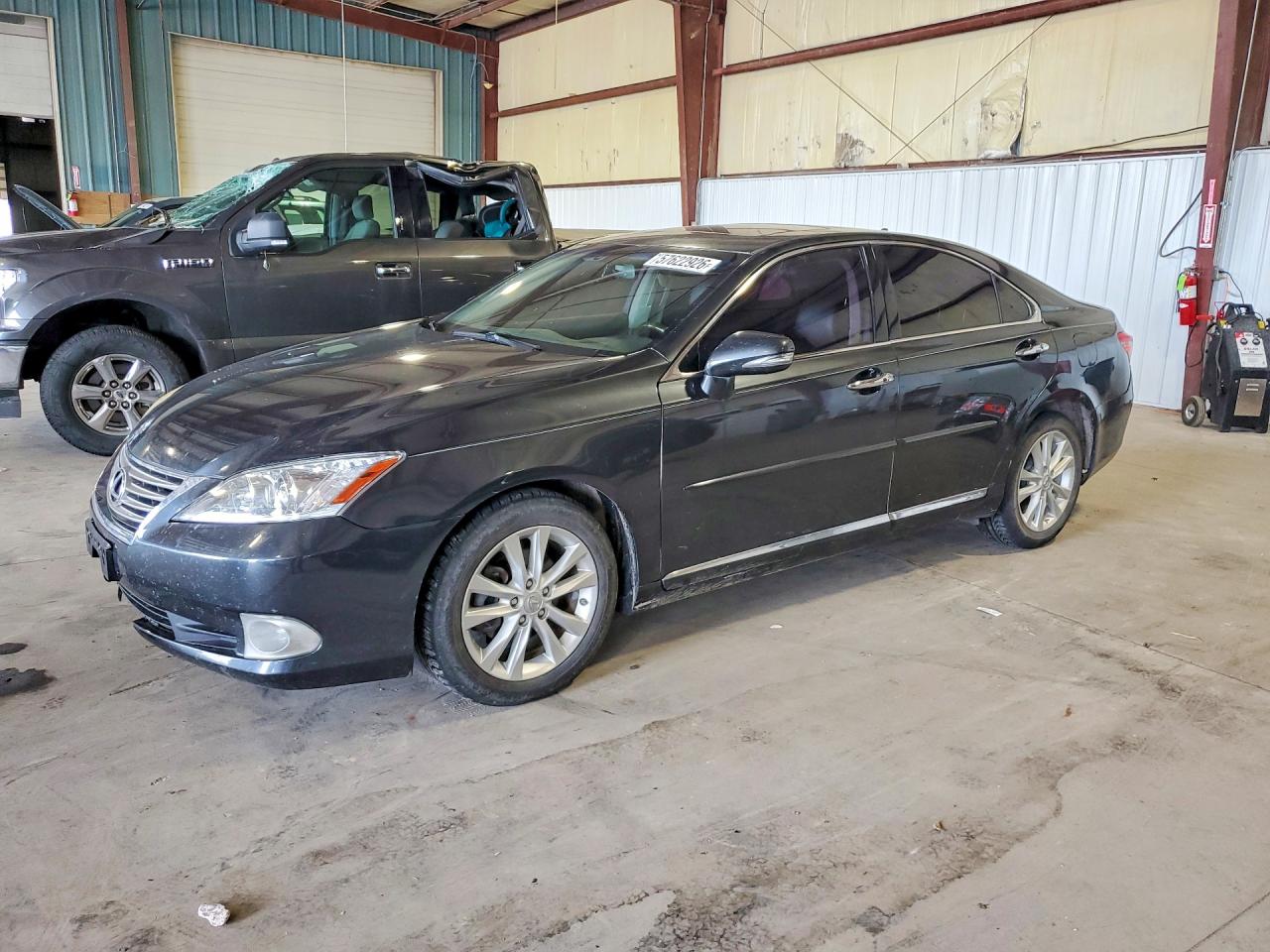 2010 LEXUS ES