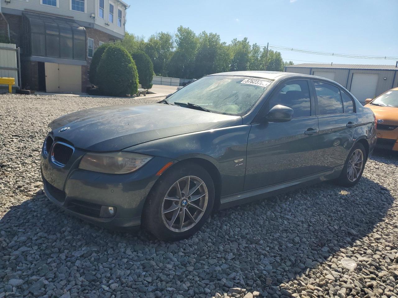 WBAPK5C50AA647679 · 2010 BMW 328