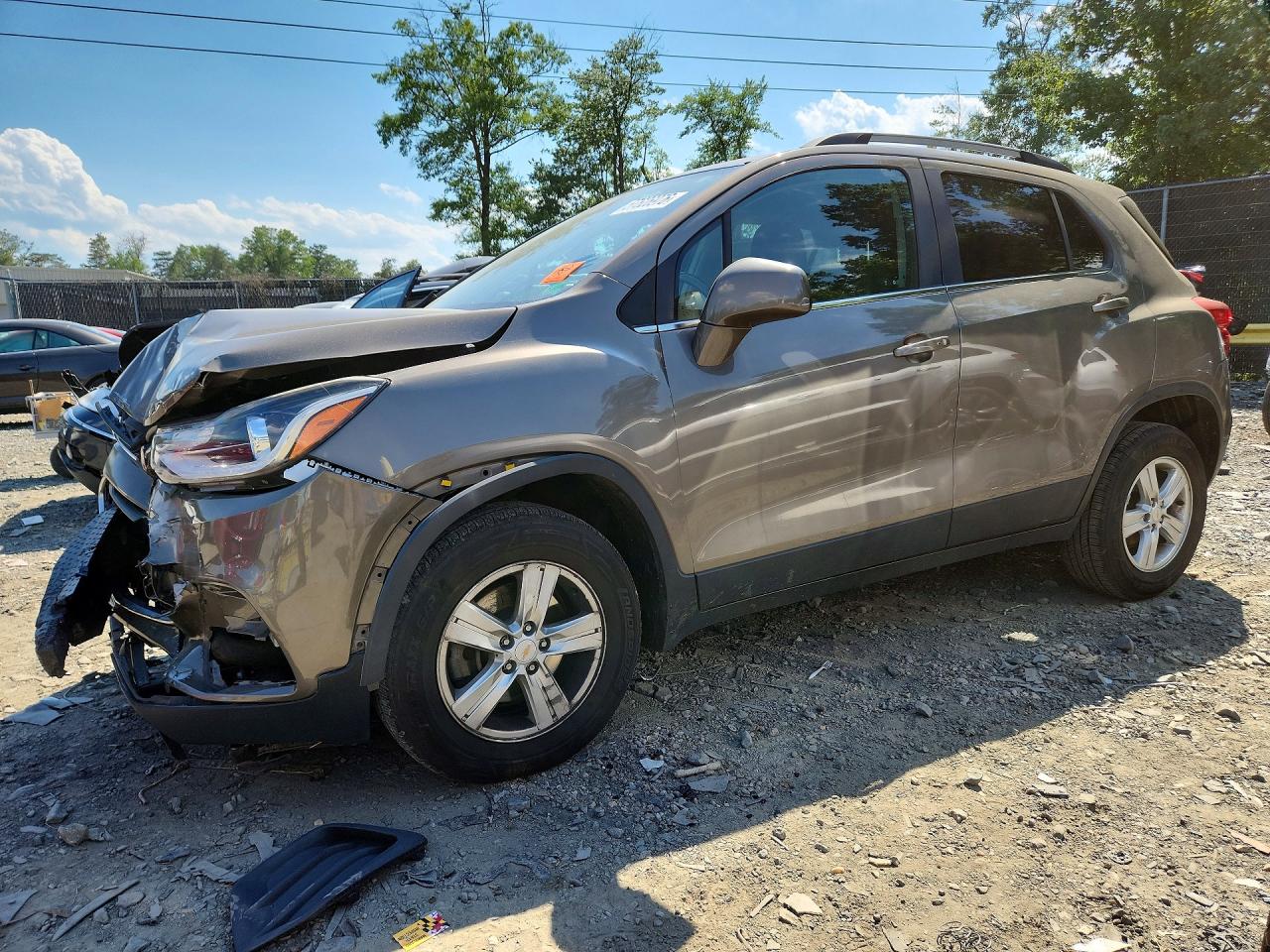 KL7CJPSB8LB333019 · 2020 CHEVROLET TRAX