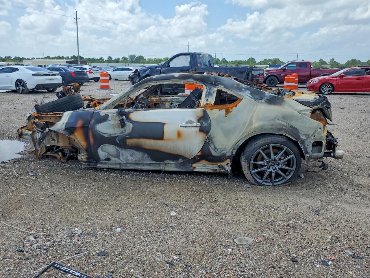 JF1ZDBB13S9702704 · 2025 SUBARU BRZ · 2/12