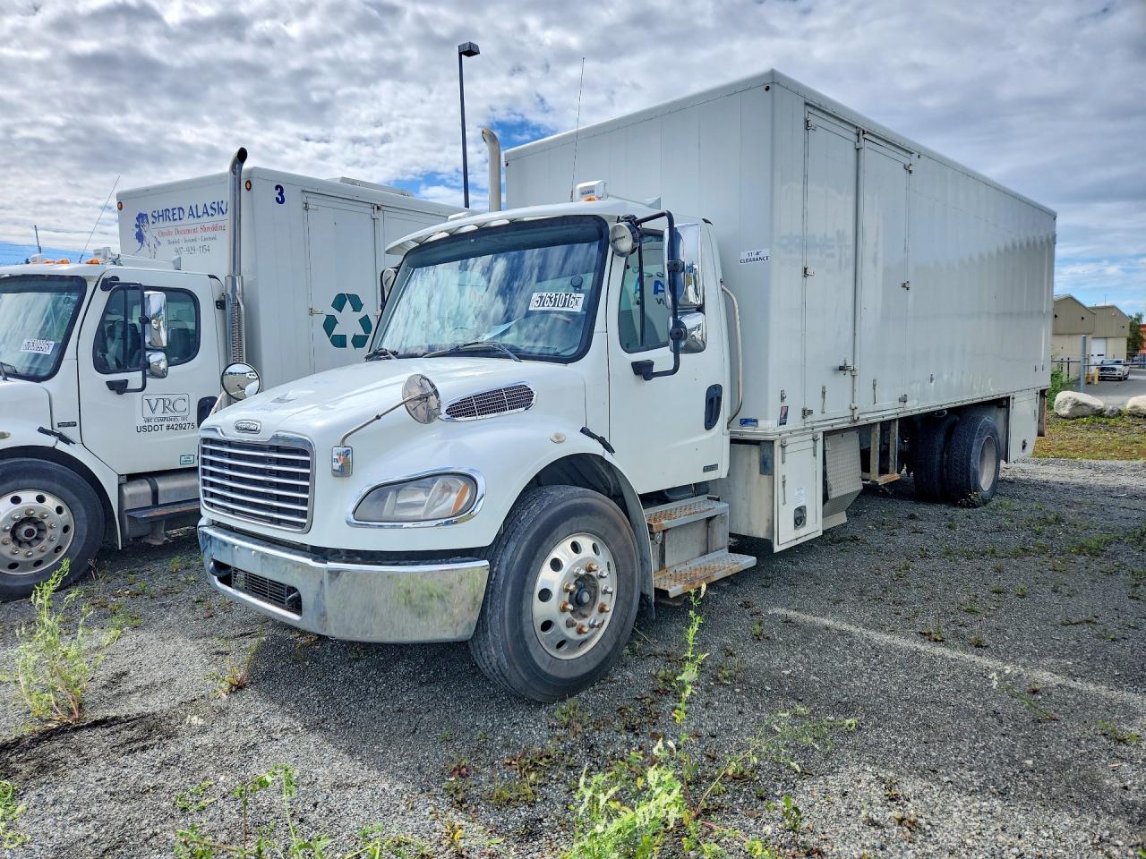 2010 FREIGHTLINER M2