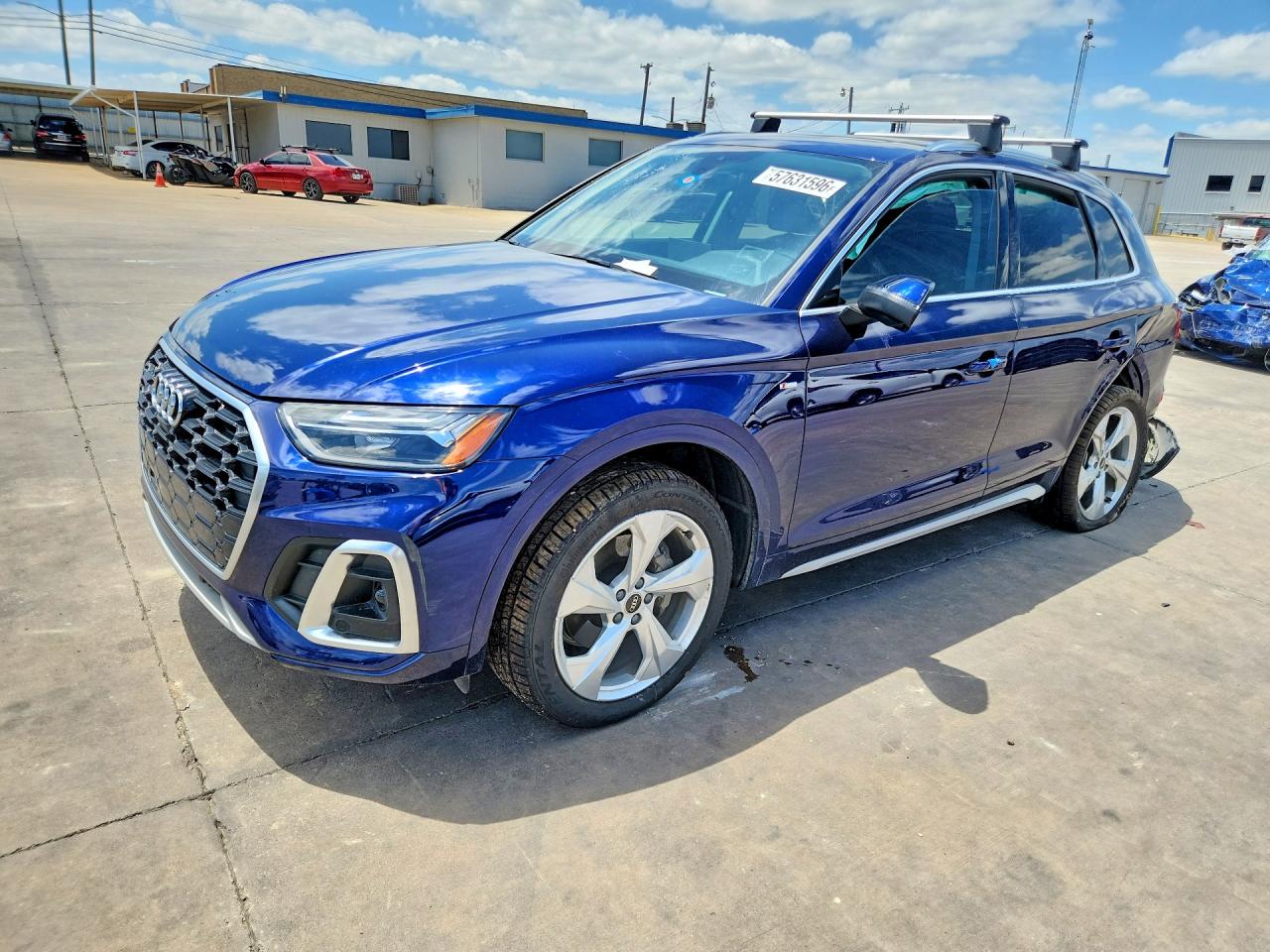WA1EAAFY0N2098636 · 2022 AUDI Q5