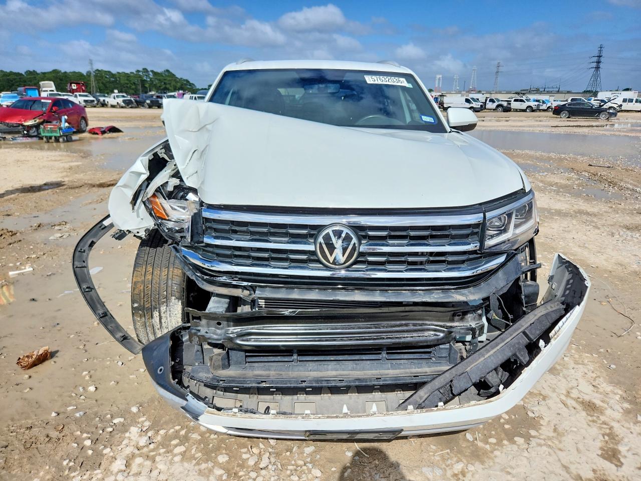 1V2KC2CA7NC204220 · 2022 VOLKSWAGEN ATLAS CROSS SPORT · 5/13