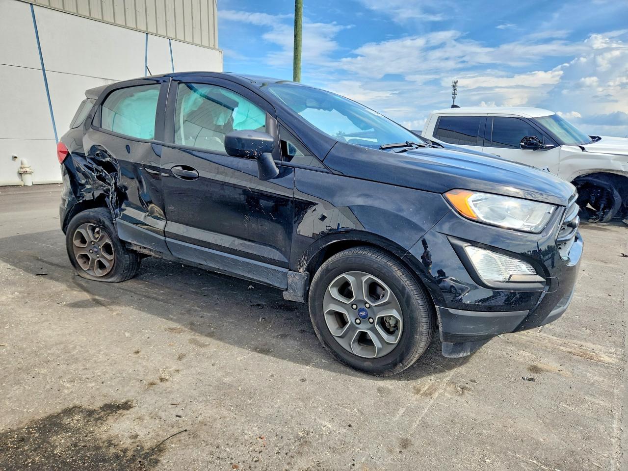 MAJ3S2FE3LC378540 · 2020 FORD ECOSPORT · 4/13