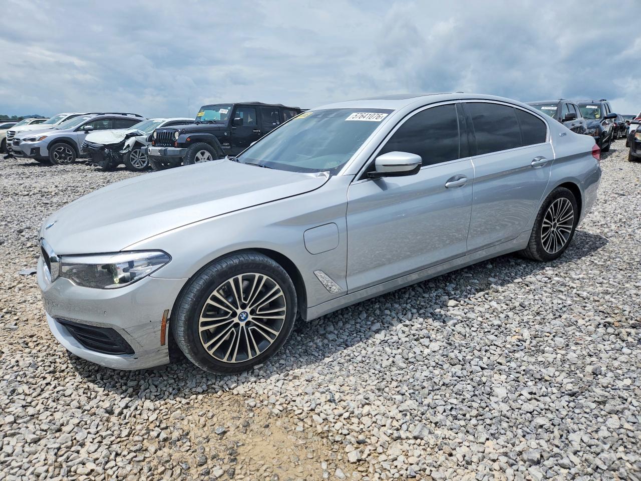 WBAJA9C53KB393641 · 2019 BMW 530E