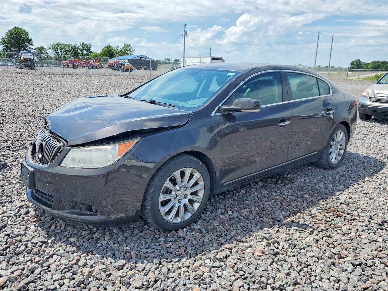 1G4GC5E36DF229139 · 2013 BUICK LACROSSE