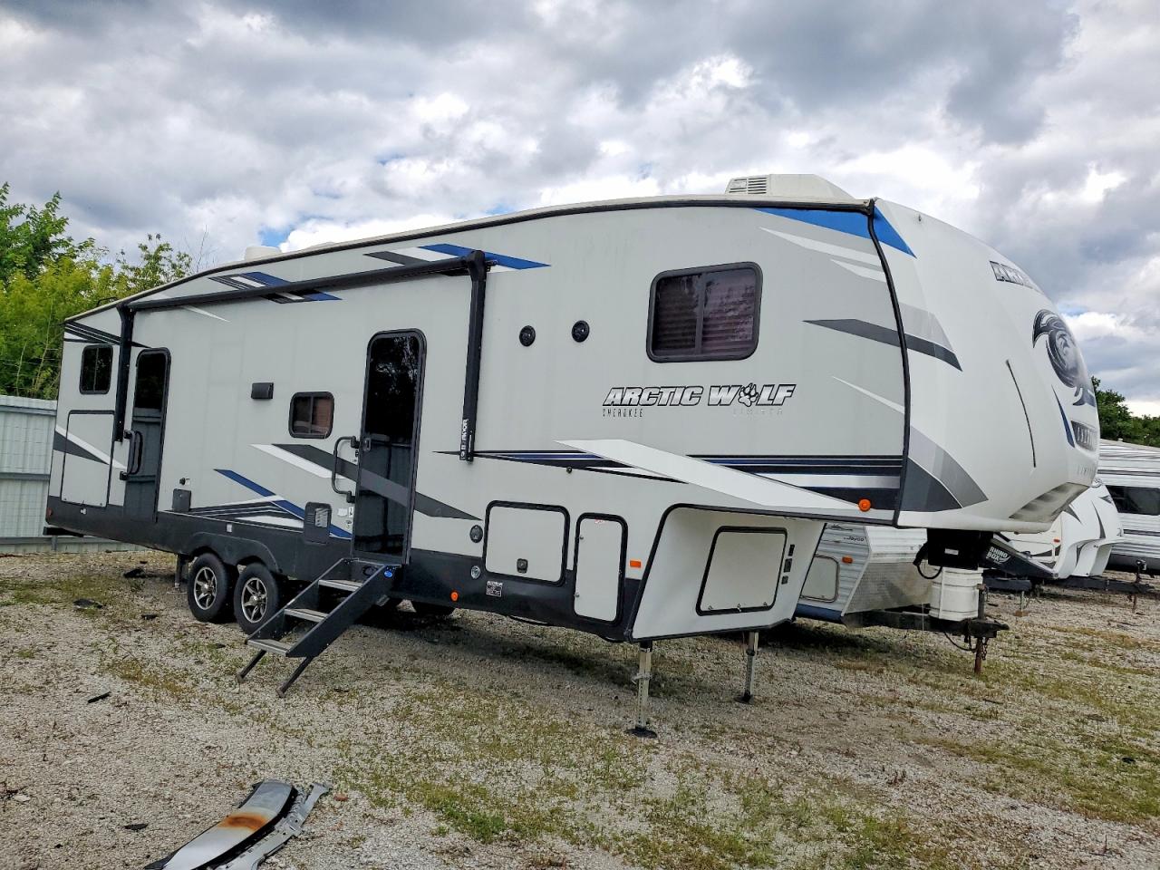 5ZT3CKXB4M0709476 · 2021 FORESTER RIVER RECREATIONAL VEHICLE (RV)