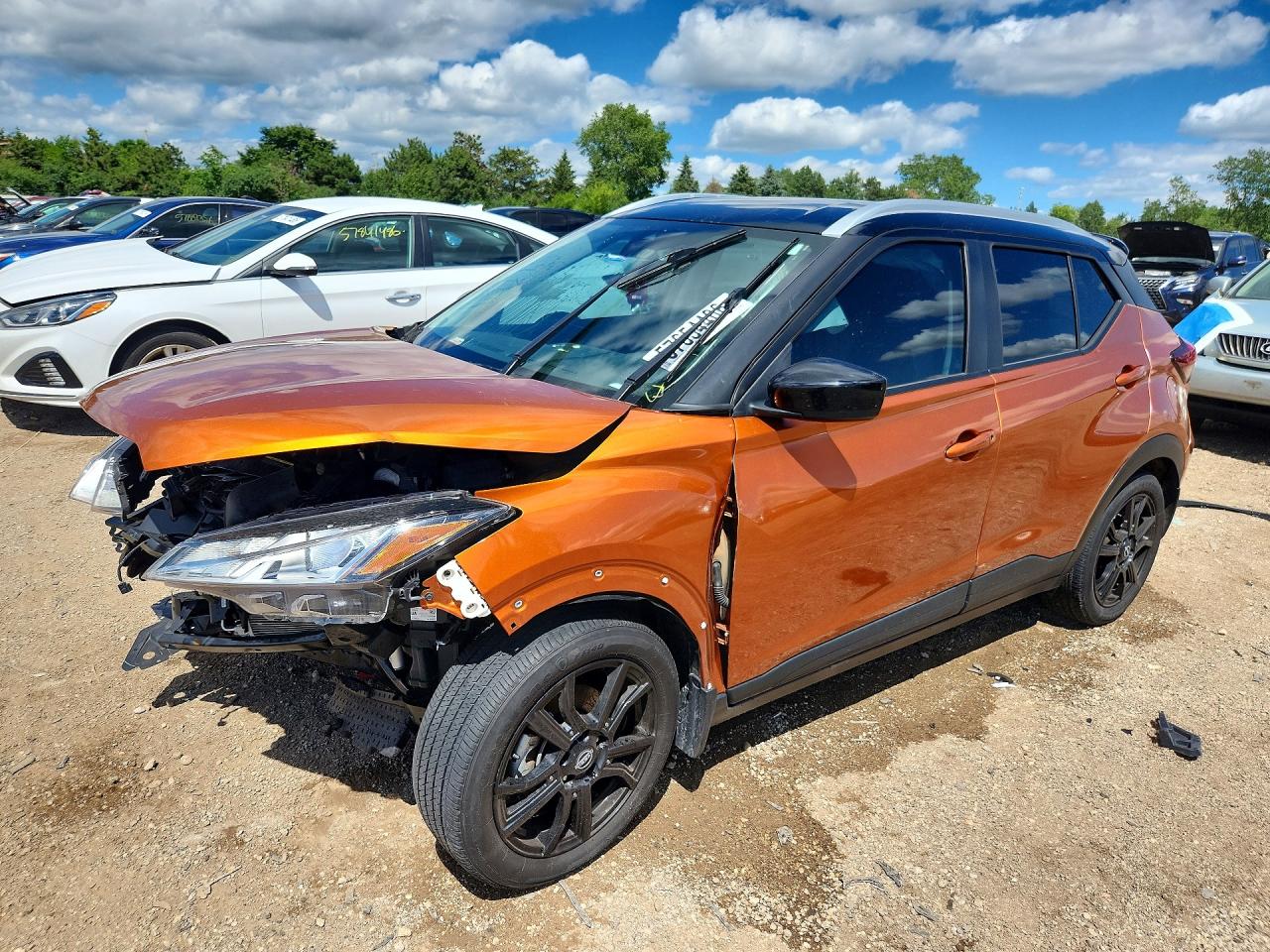 3N1CP5CV6NL523582 · 2022 NISSAN KICKS