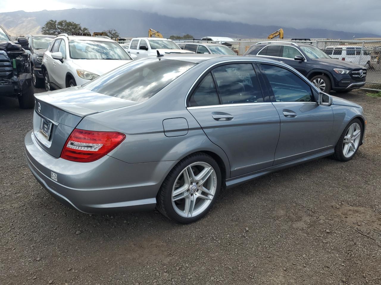 WDDGF4HB1DR271957 · 2013 MERCEDES-BENZ C · 3/12