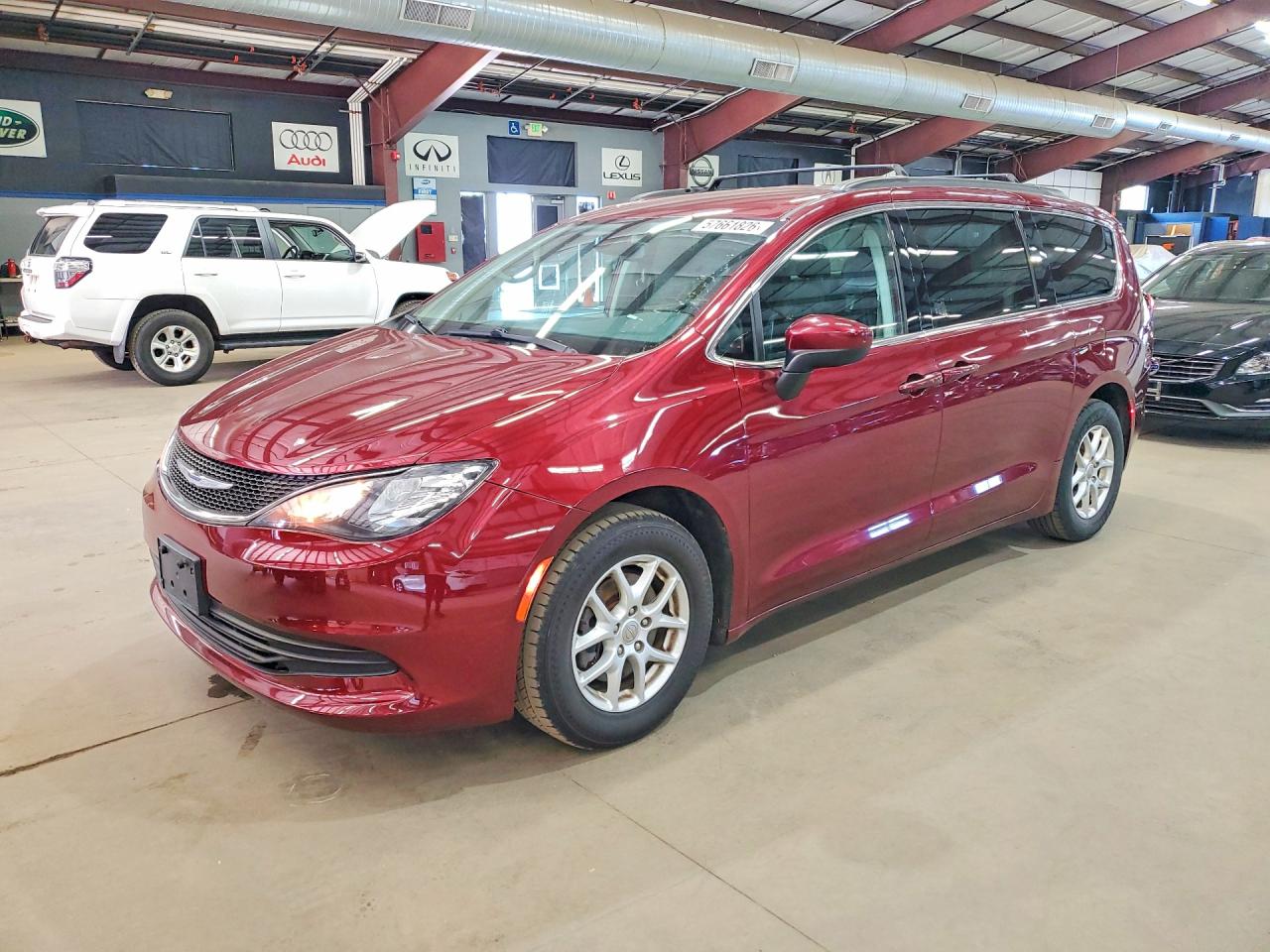 2C4RC1DG2LR164338 · 2020 CHRYSLER VOYAGER
