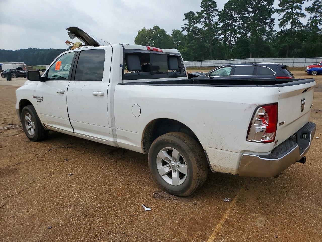 1C6RR7TT4LS100579 · 2020 RAM 1500 CLASSIC · 2/12