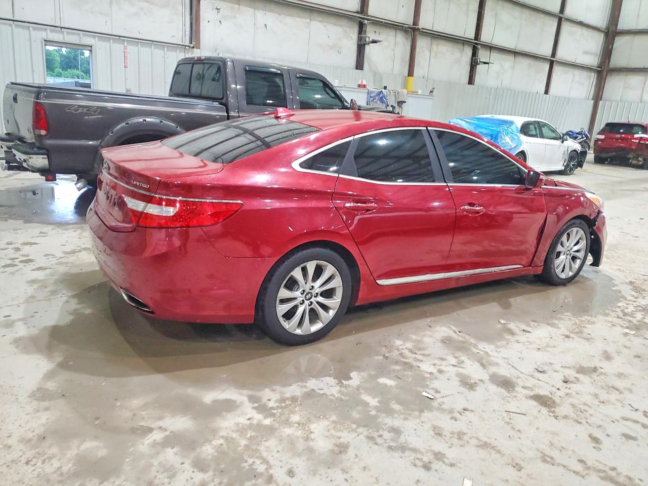 KMHFH4JG7EA365326 · 2014 HYUNDAI AZERA · 3/12