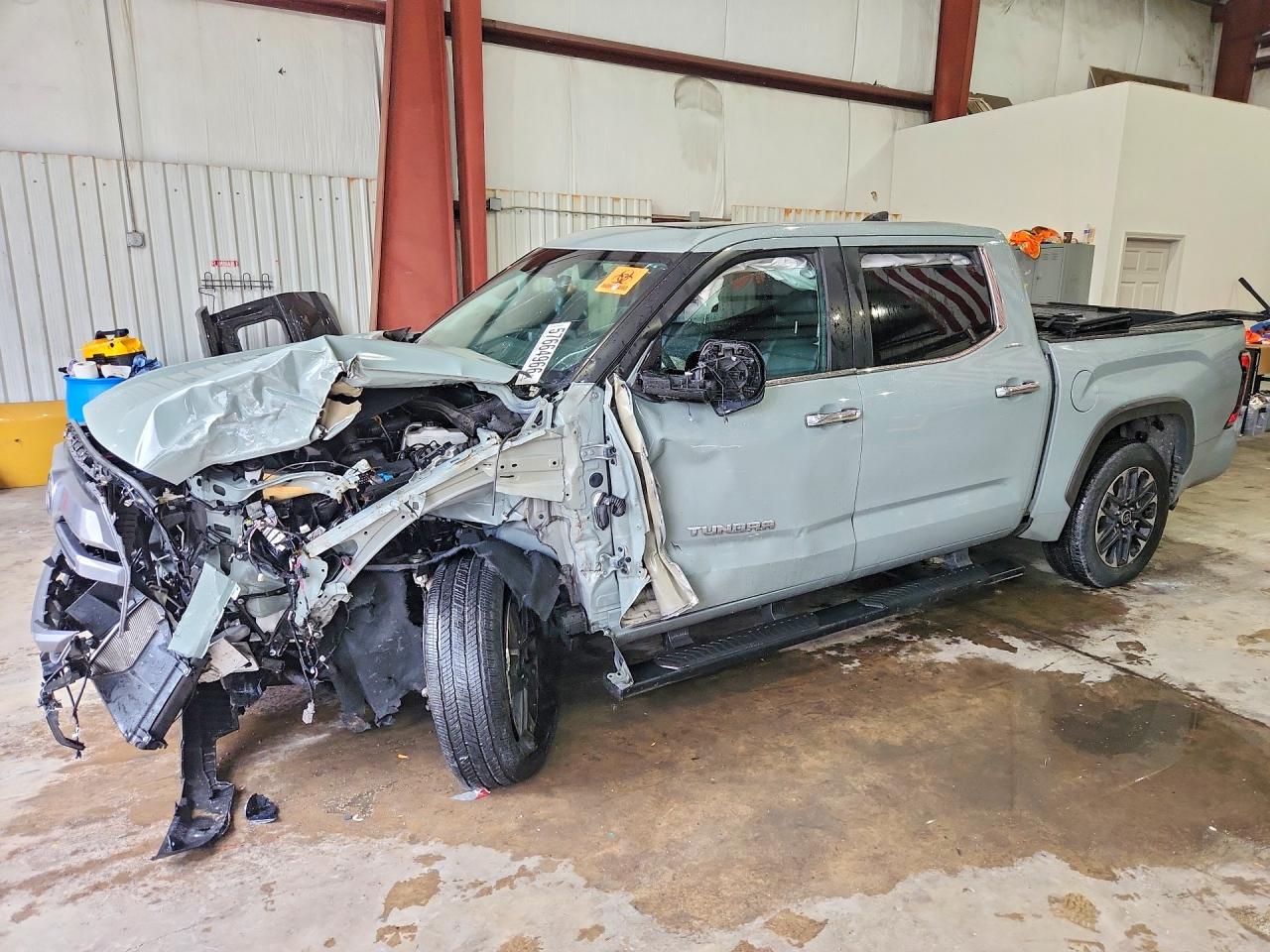 5TFJA5DB2RX207200 · 2024 TOYOTA TUNDRA