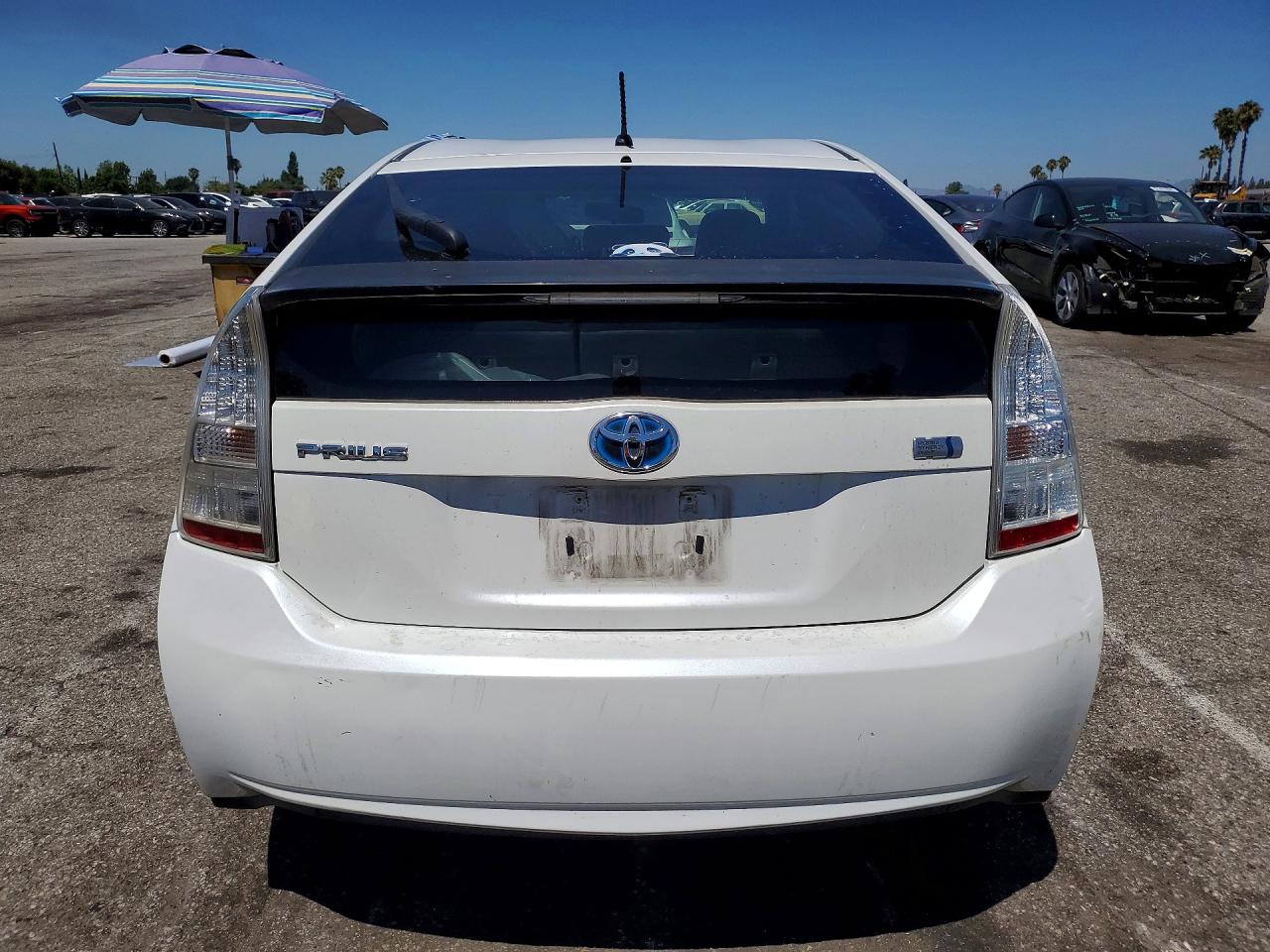 JTDKN3DU4C5462139 · 2012 TOYOTA PRIUS · 6/13