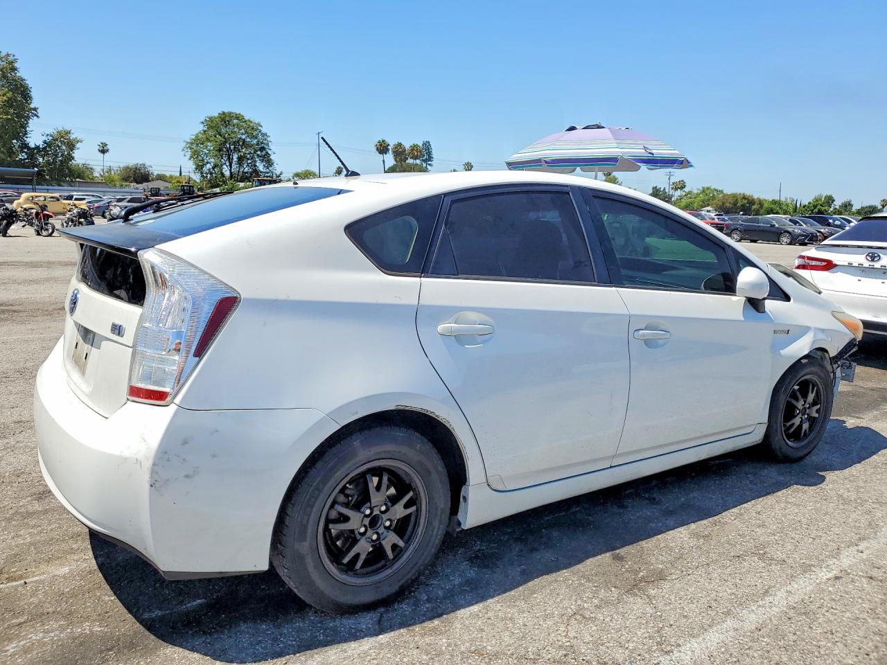 JTDKN3DU4C5462139 · 2012 TOYOTA PRIUS · 3/13