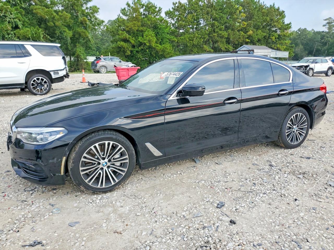 WBAJE5C39HG915776 · 2017 BMW 540