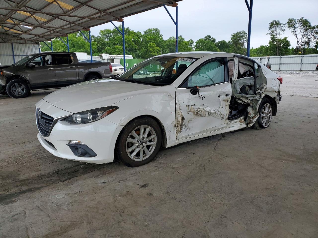 2015 MAZDA 3