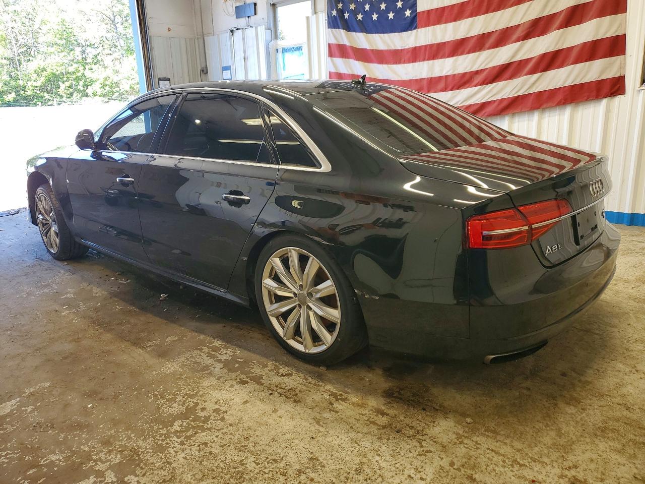 WAU43AFD4HN004282 · 2017 AUDI A8 · 2/12