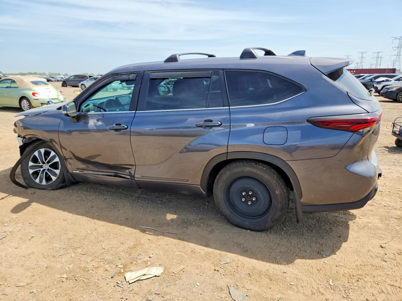 5TDKBRCHXRS142200 · 2024 TOYOTA HIGHLANDER HYBRID · 2/12