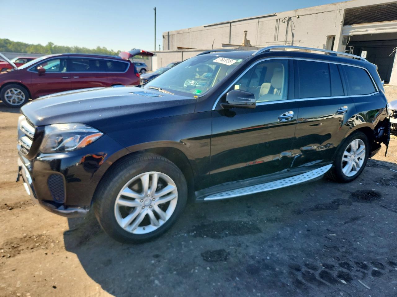 4JGDF6EE7HA855495 · 2017 MERCEDES-BENZ GLS