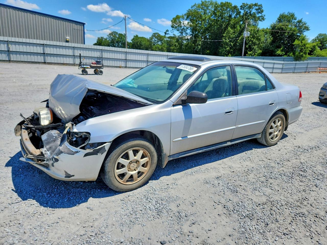 1HGCG56752A119817 · 2002 HONDA ACCORD