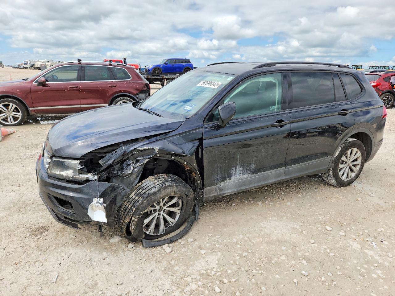 3VV1B7AX9LM094871 · 2020 VOLKSWAGEN TIGUAN