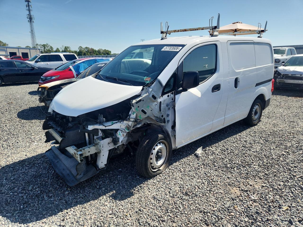 2020 NISSAN NV200
