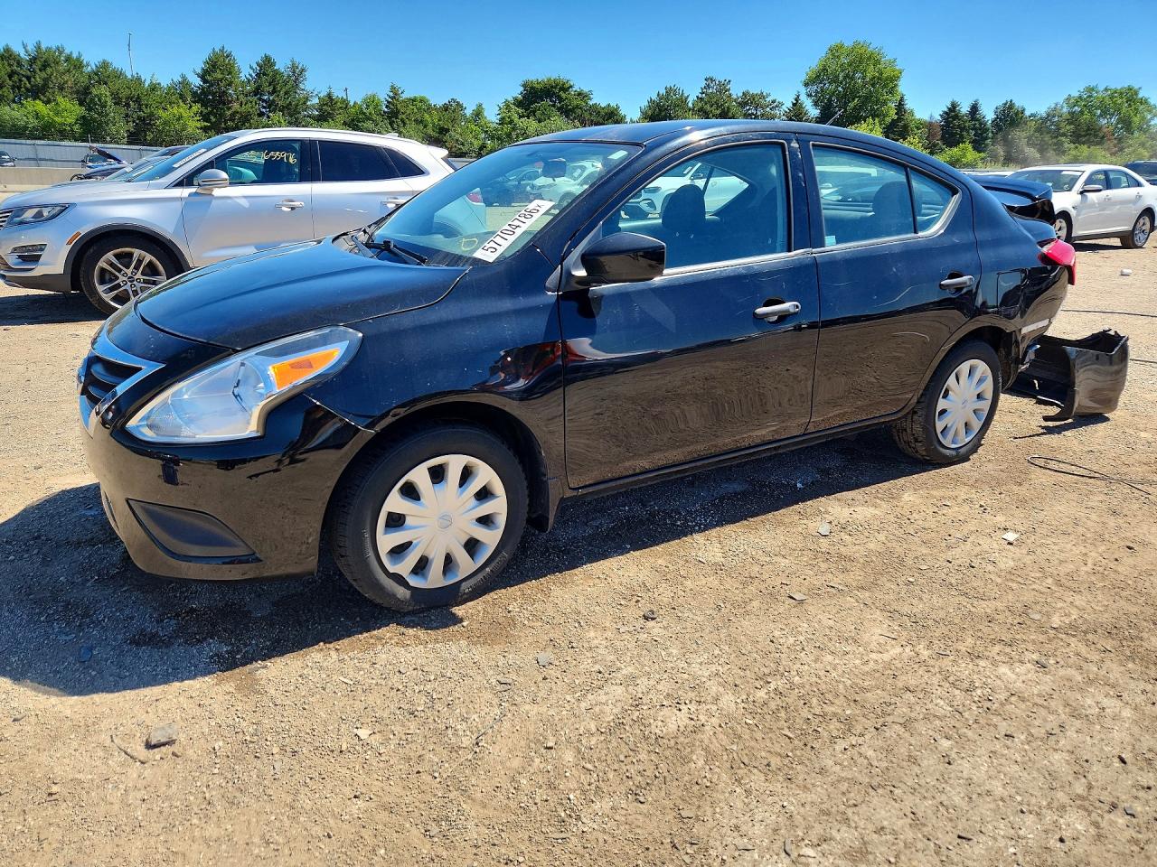 3N1CN7AP5KL807626 · 2019 NISSAN VERSA