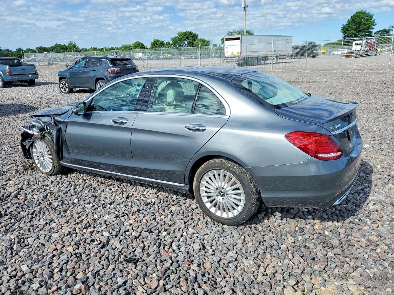 55SWF4KB5HU223273 · 2017 MERCEDES-BENZ C · 2/12
