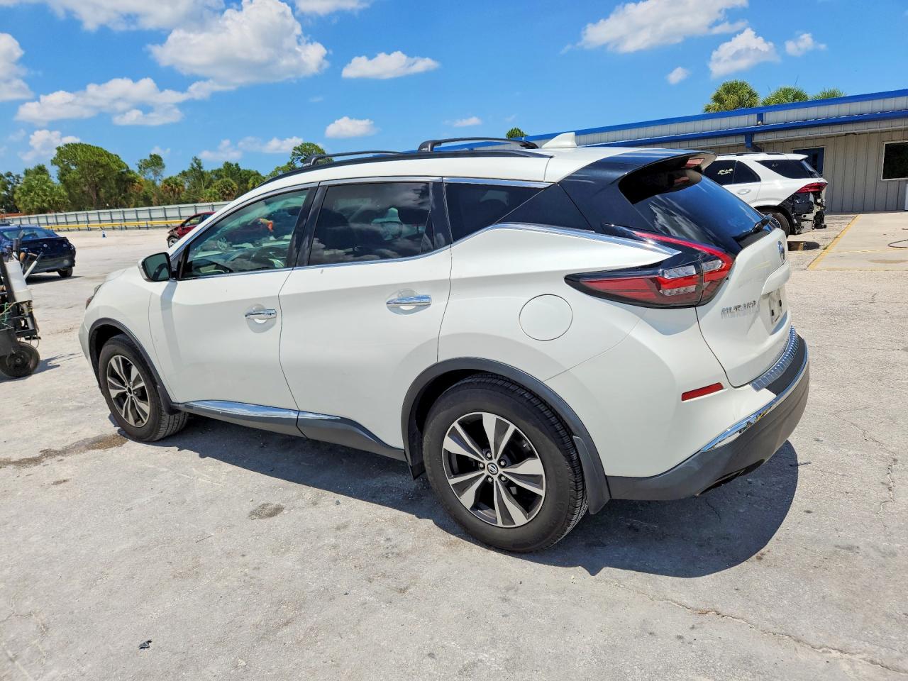 5N1AZ2MJ1KN131142 · 2019 NISSAN MURANO · 2/13