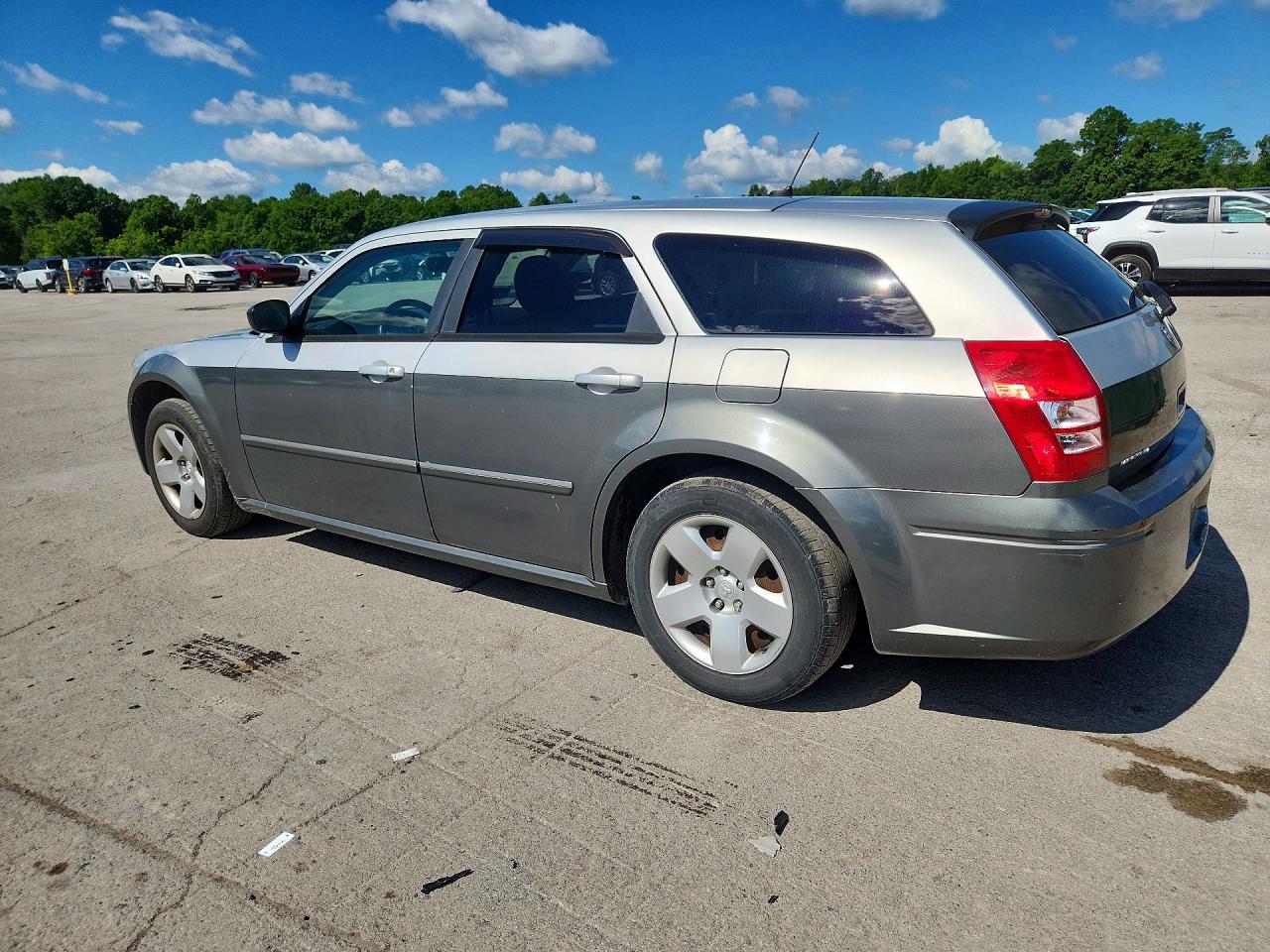 2D8FV37V68H156275 · 2008 DODGE MAGNUM · 2/13