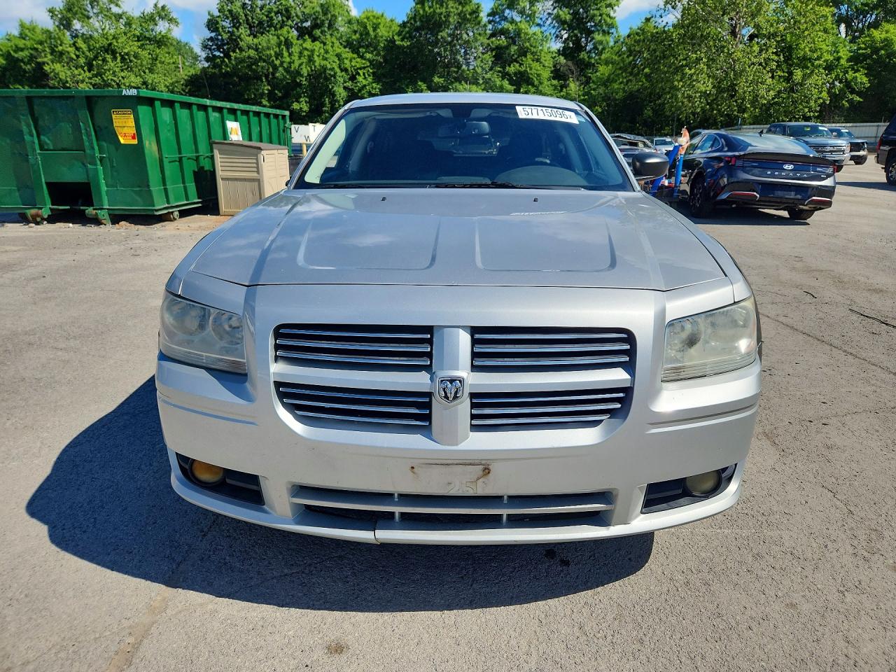 2D8FV37V68H156275 · 2008 DODGE MAGNUM · 5/13