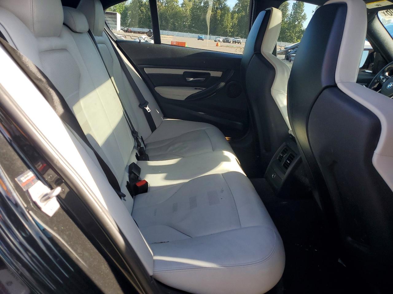 WBS3C9C51FP804316 · 2015 BMW M3 · 10/12