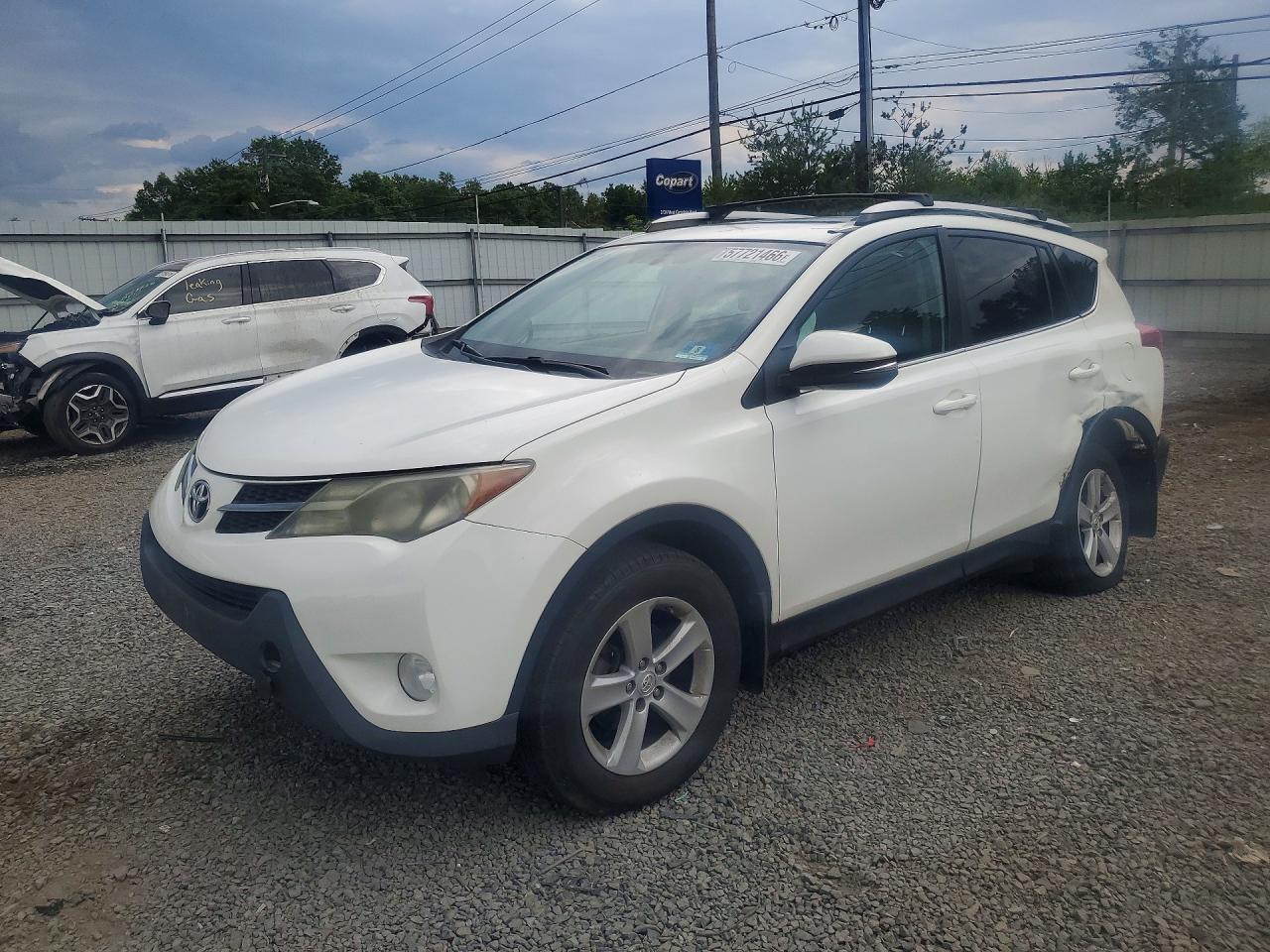 2T3RFREV2EW211086 · 2014 TOYOTA RAV4