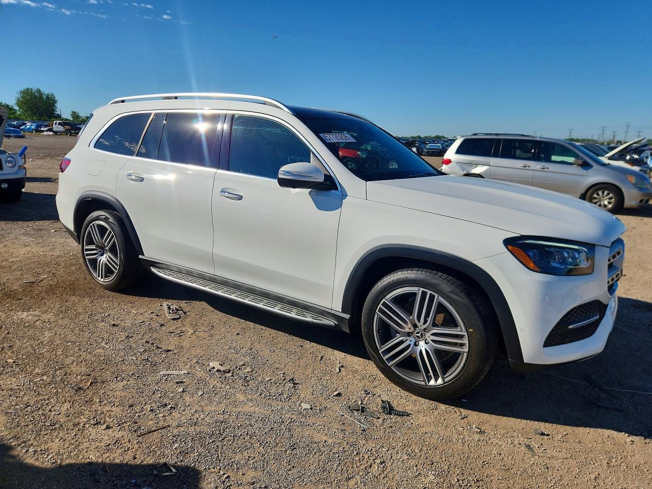 4JGFF5KE9NA781421 · 2022 MERCEDES-BENZ GLS · 4/13