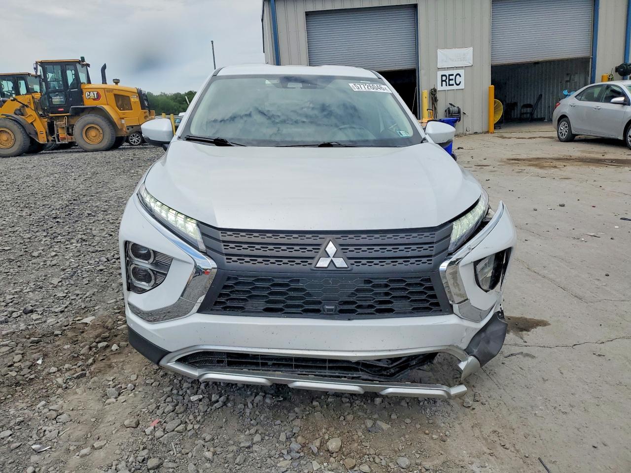 JA4ATWAA0RZ042788 · 2024 MITSUBISHI ECLIPSE CROSS · 5/13