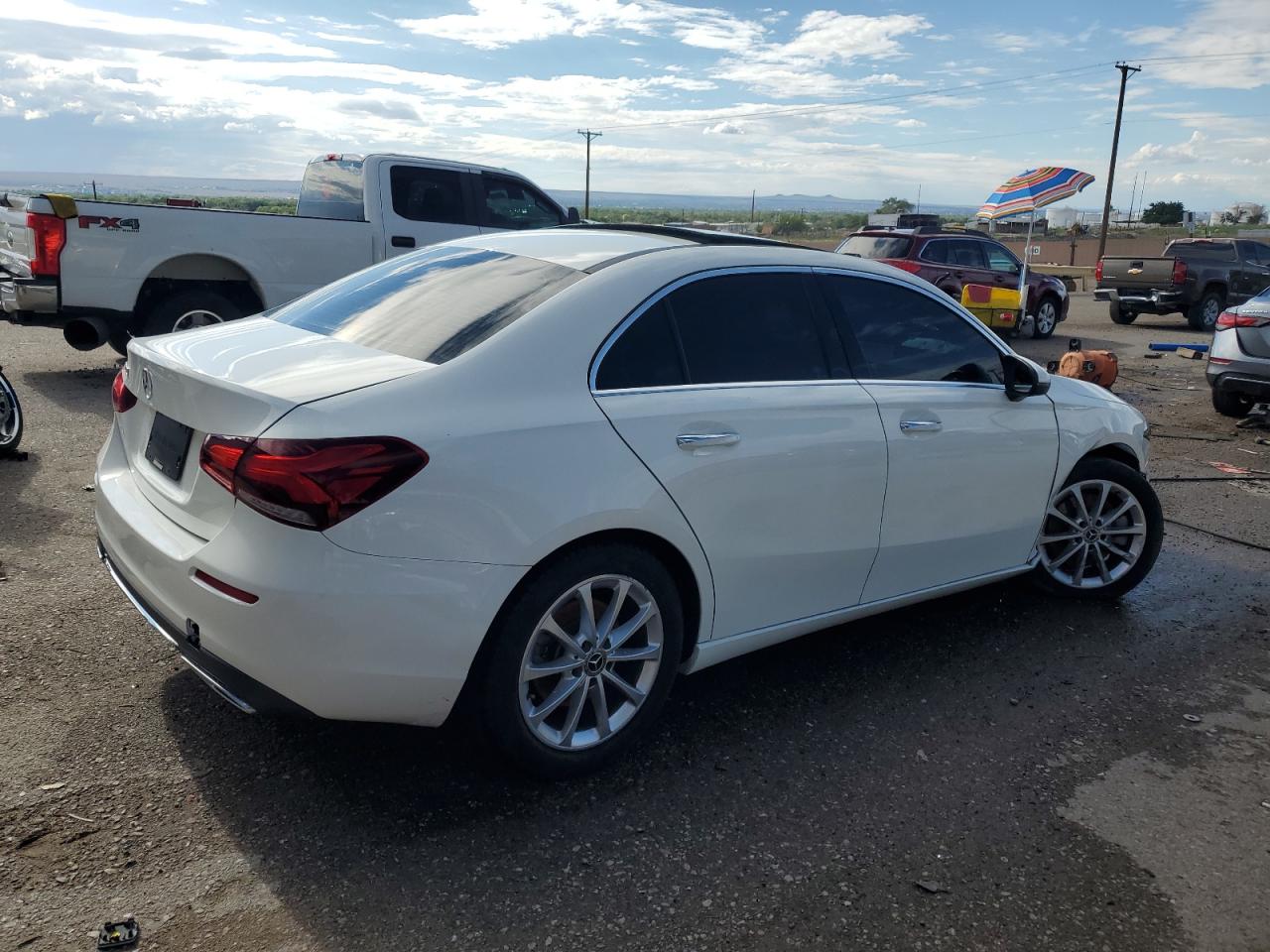 WDD3G4EB9KW007111 · 2019 MERCEDES-BENZ A · 3/12