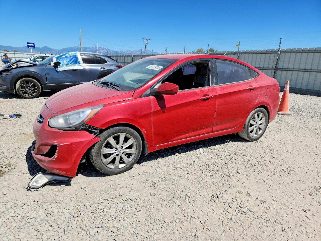 KMHCU4AE9CU168568 · 2012 HYUNDAI ACCENT
