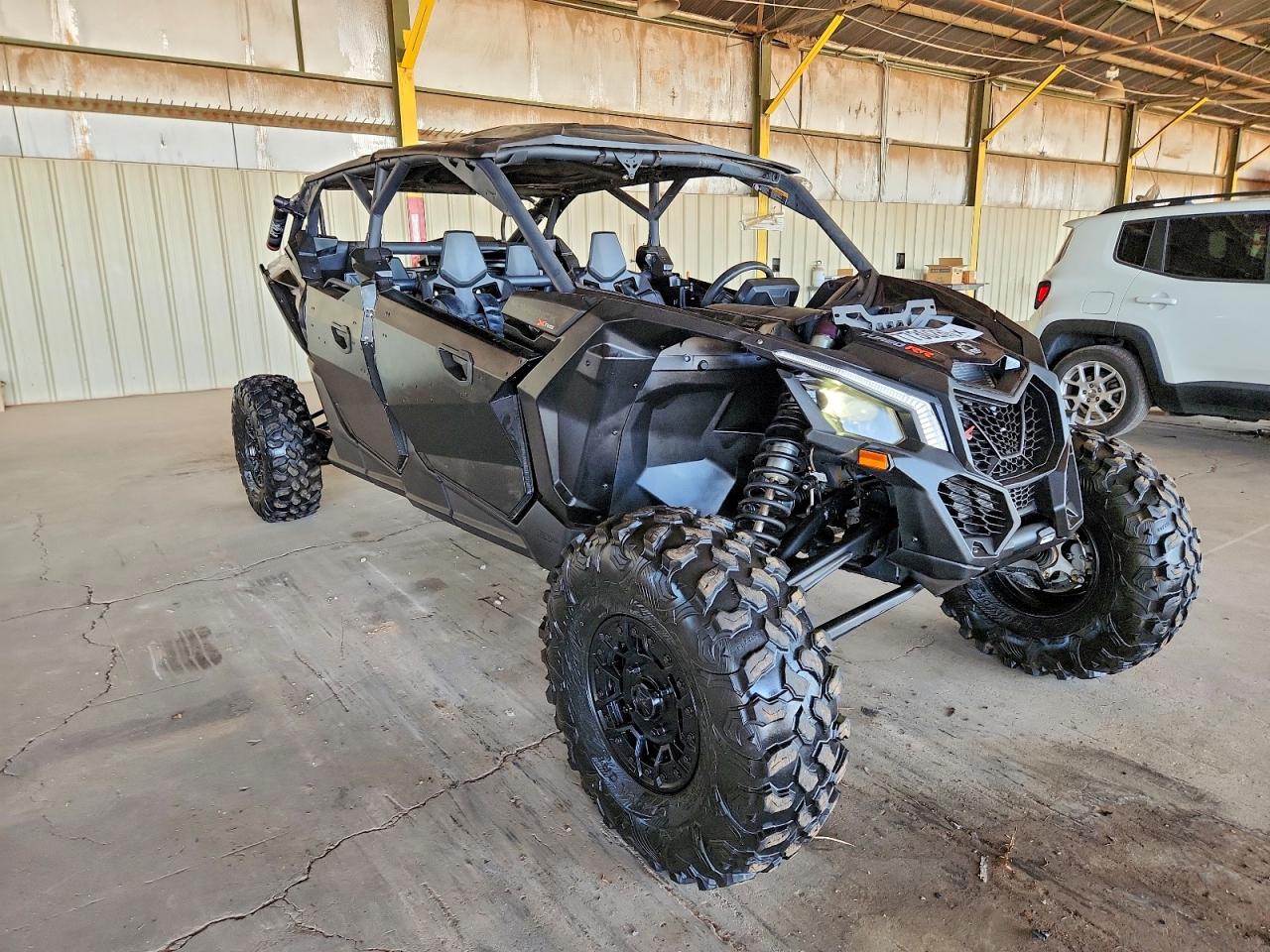3JBVNAV22PE002151 · 2023 CAN-AM MAVERICK X3