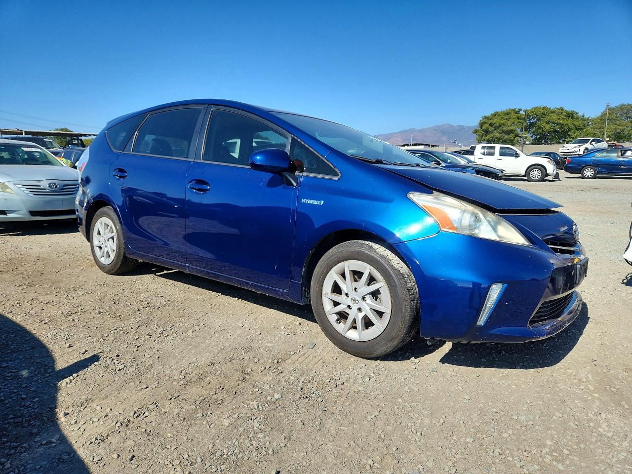 JTDZN3EU1C3167749 · 2012 TOYOTA PRIUS V · 4/12