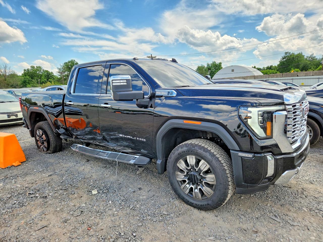 1GT4URE76TF159008 · 2026 GMC SIERRA · 4/12