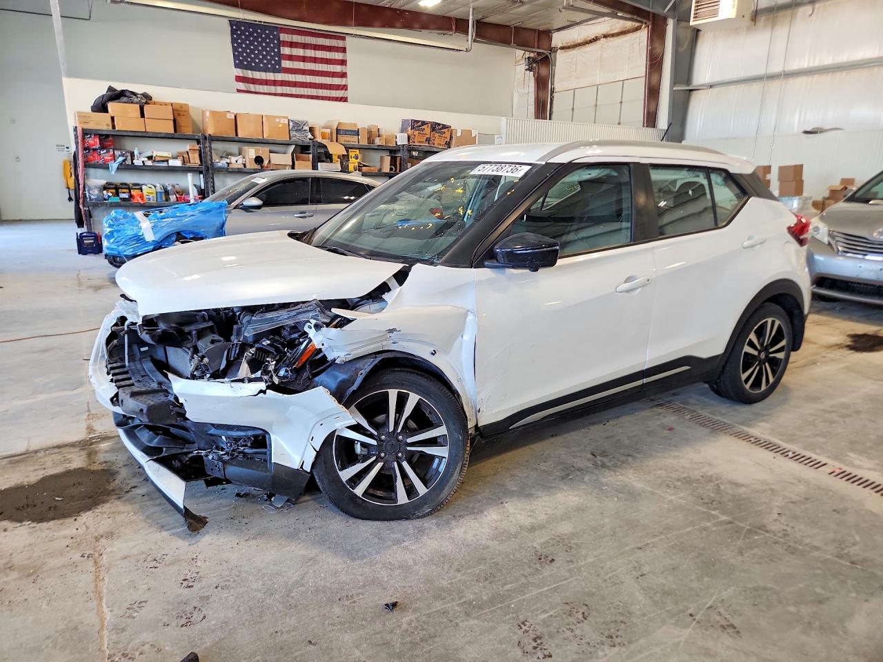 3N1CP5CU8JL502637 · 2018 NISSAN KICKS