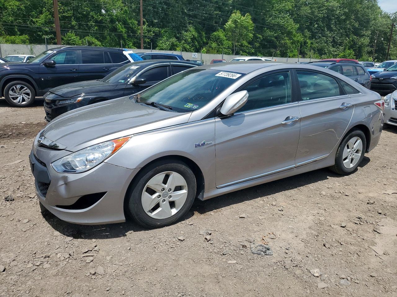 KMHEC4A46CA039076 · 2012 HYUNDAI SONATA