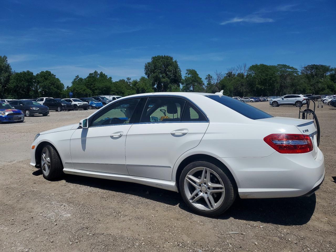 WDDHF8JB2DA751977 · 2013 MERCEDES-BENZ E · 2/12