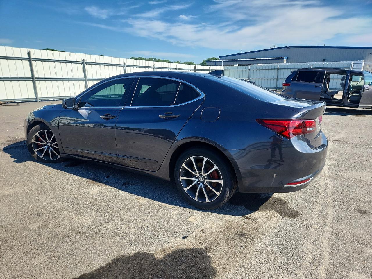 19UUB2F59FA004045 · 2015 ACURA TLX · 2/12