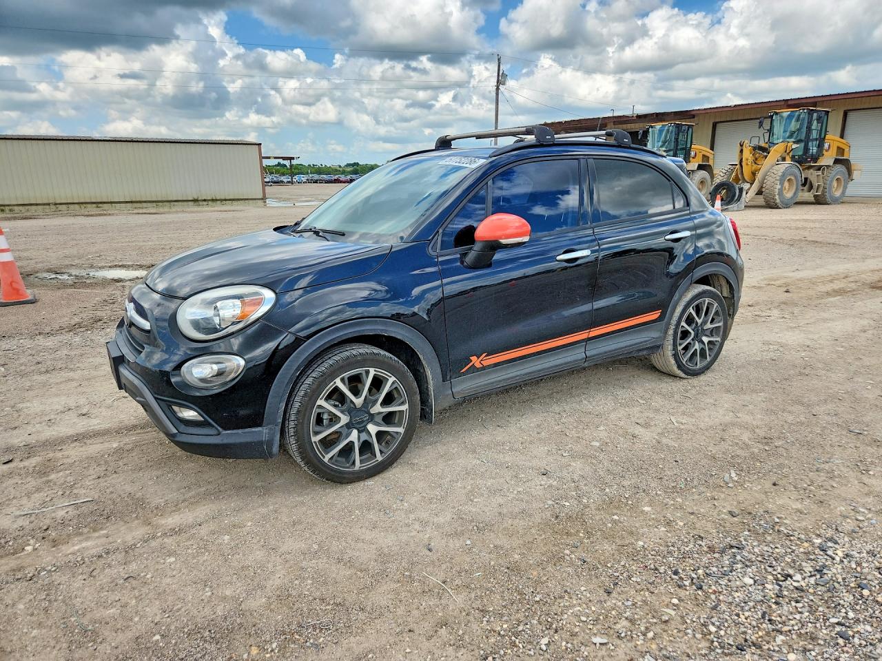 ZFBCFXCB8JP707442 · 2018 FIAT 500X