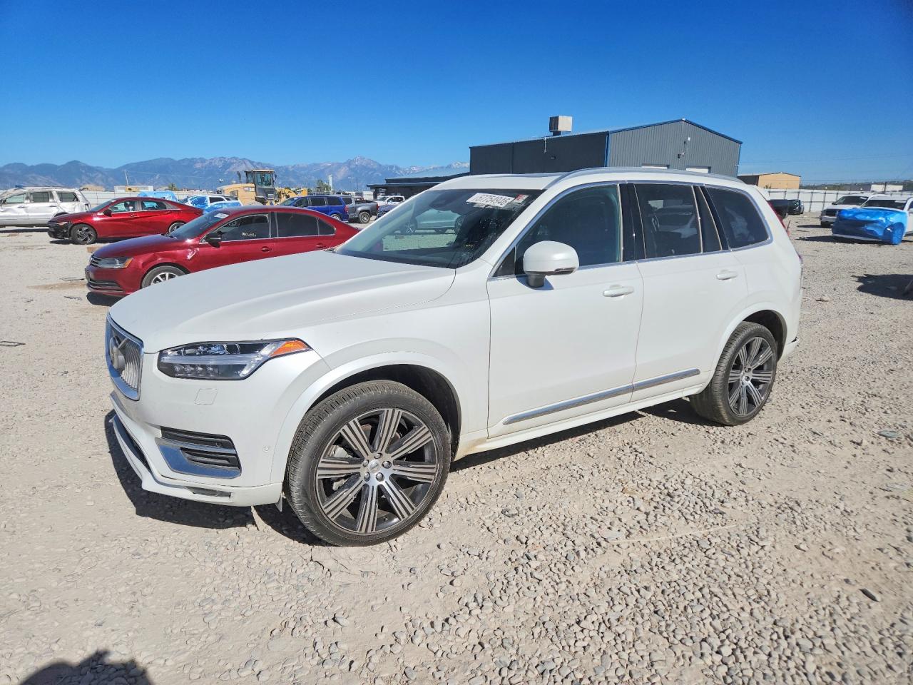 YV4062PE2S1303139 · 2025 VOLVO XC90