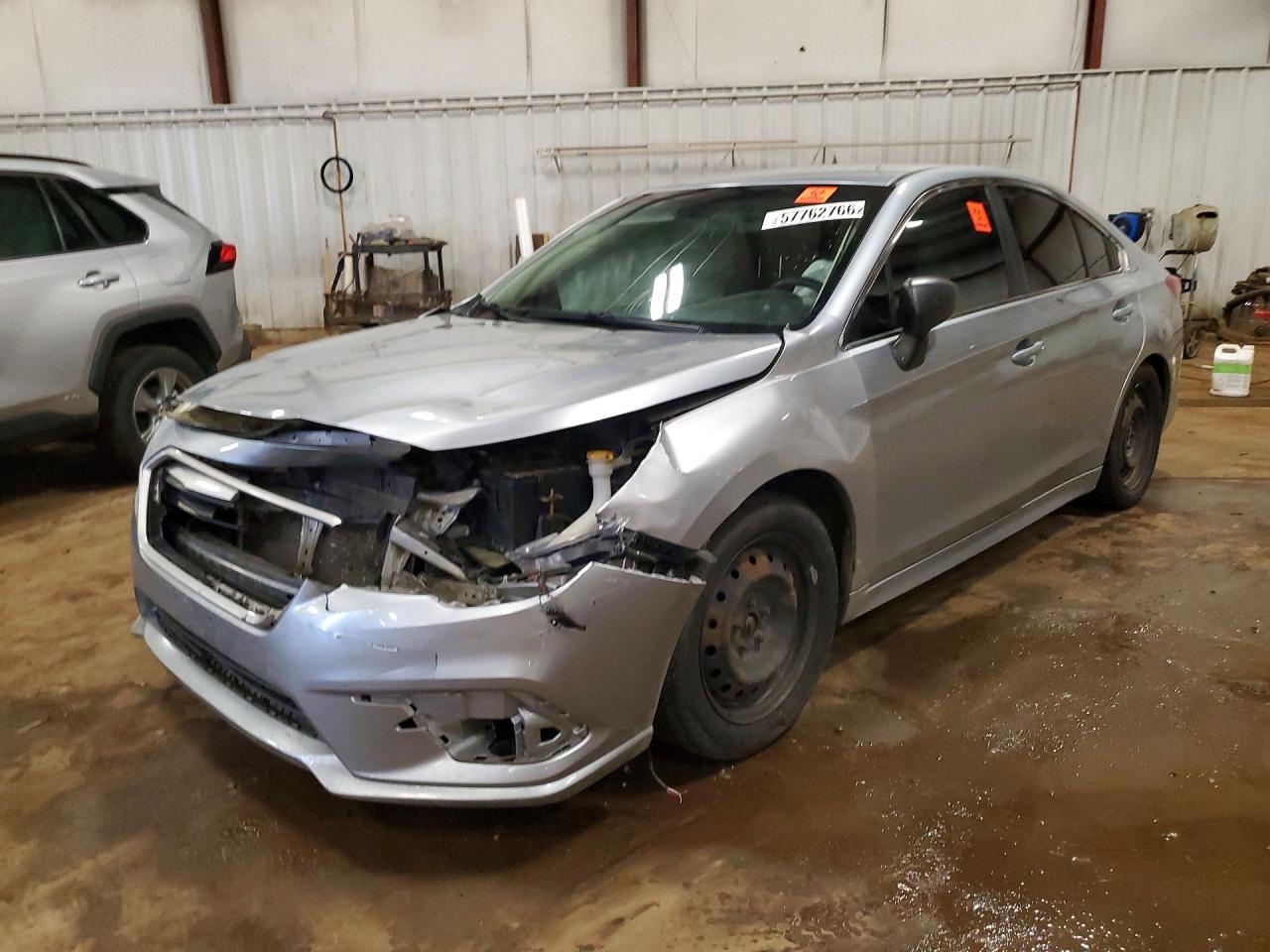 4S3BNAA61J3046102 · 2018 SUBARU LEGACY