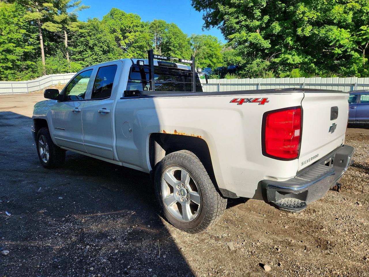 1GCVKRECXFZ357794 · 2015 CHEVROLET SILVERADO · 2/12